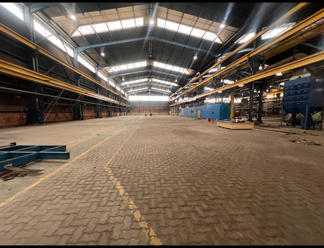 3,000M² FACTORY TO LET IN ROODEKOP